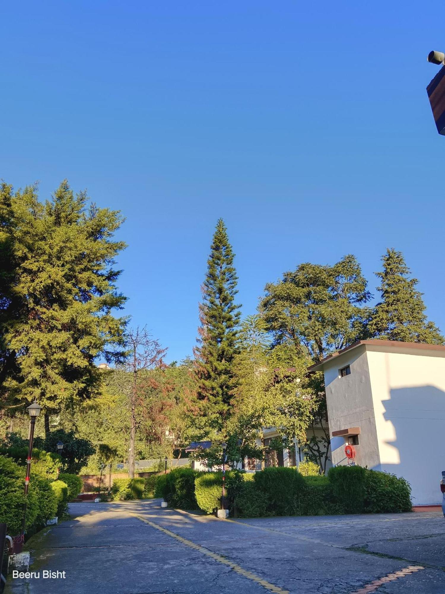 Bhīm Tāl Shikha Resort Ewentbliz מראה חיצוני תמונה